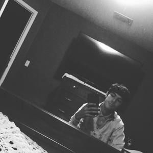 Meet your Posher, Jonathan